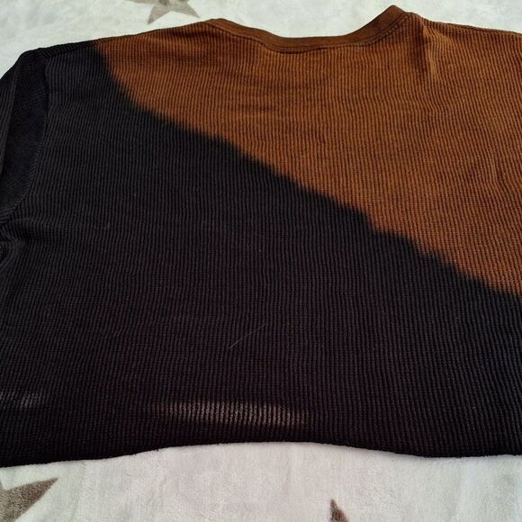 NWT-Size XL‎ AC/DC Crop Tie Dye Waffle Knit Animal Print Band Tee Long Sleeve - Picture 4 of 9